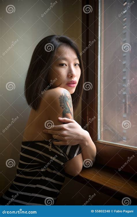 sexy asian|22,571 results for seductive asian woman in all .